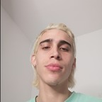 knivesandpens avatar